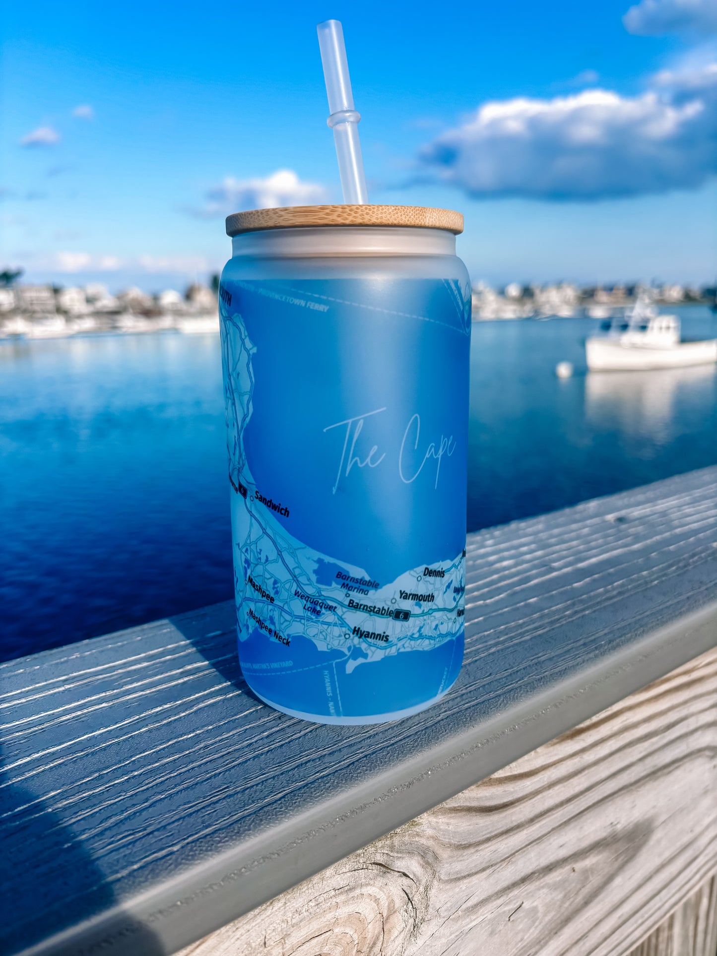 Cape Cod Frosted Can Glass with Bamboo Lid and Straw