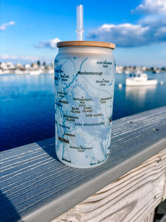 Lake Winnipesaukee Frosted Can Glass – 16oz with Bamboo Lid